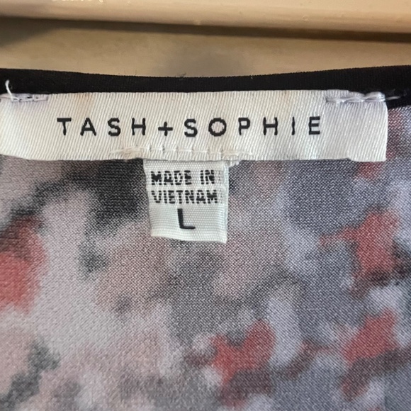 TASH + SOPHIE Faux Wrap Dress with High Low Hem - Picture 5 of 5